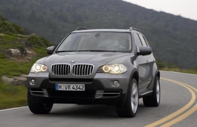  Populær tysk crossover BMW X5 E70 i kroppen. | Foto: www.autoevolution.com.