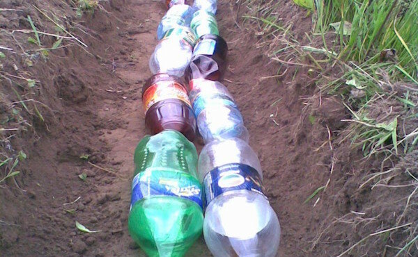 Avløp for del av plastflasker