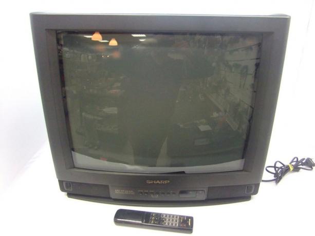 Hvordan velge en TV: CRT, plasma, LCD-TV eller LCD-skjerm med LED-bakbelyst?