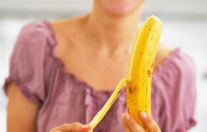Her er hvordan du kan spise en banan egentlig er.