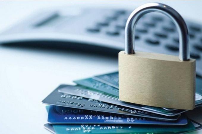 7 tips om hvordan du kan beskytte ditt bankkort fra svindlere