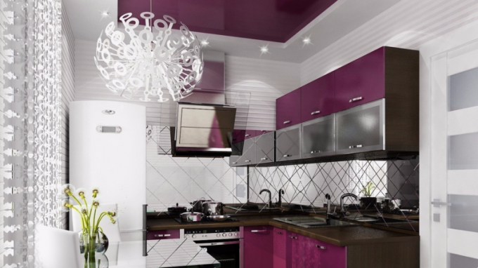 Plasseringen av kjøleskapet på kjøkkenet: designalternativer