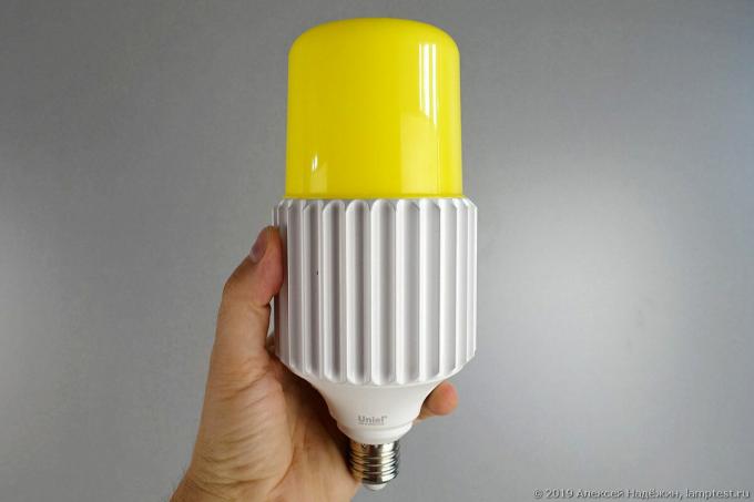 Høy effekt LED lamper av ny generasjon