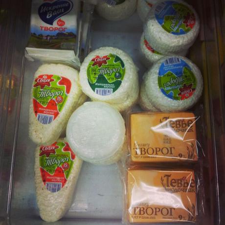 Hva alle burde vite: holdbarhet på cottage cheese i kjøleskapet