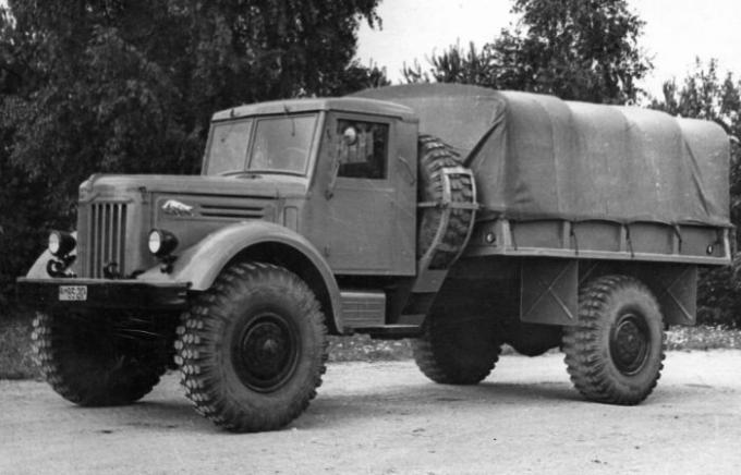 Hvorfor gjorde Sovjetunionen biler på dieselmotorer