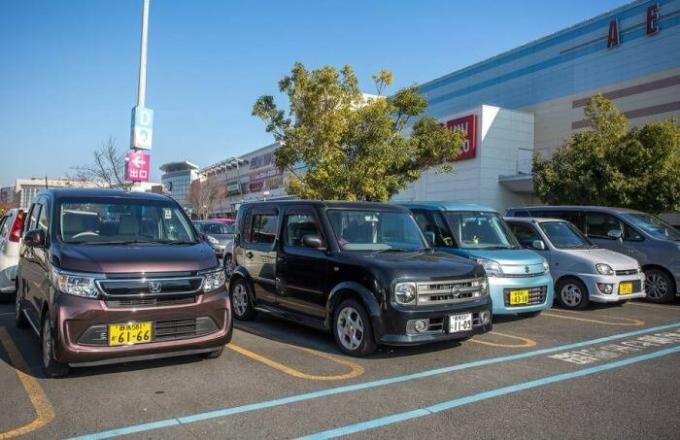 7 fakta om de merkelige japanske biler, eller på farten enn japanerne selv